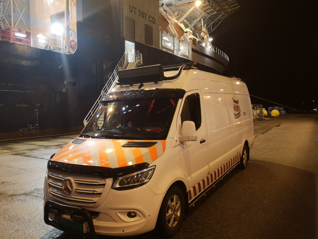 Raskt-Levert ekspressbil fra Kongsberg til Florø - #Raskt-Levert #Expressdelivery from "Kongsberg to #Florø. #Budbil # Ekspressbil